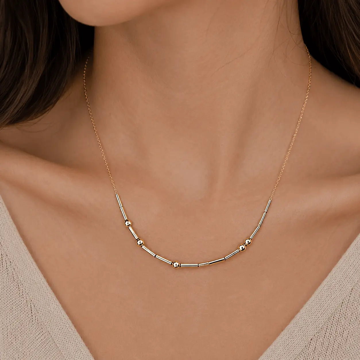 Valoreya Luna Halo Necklace