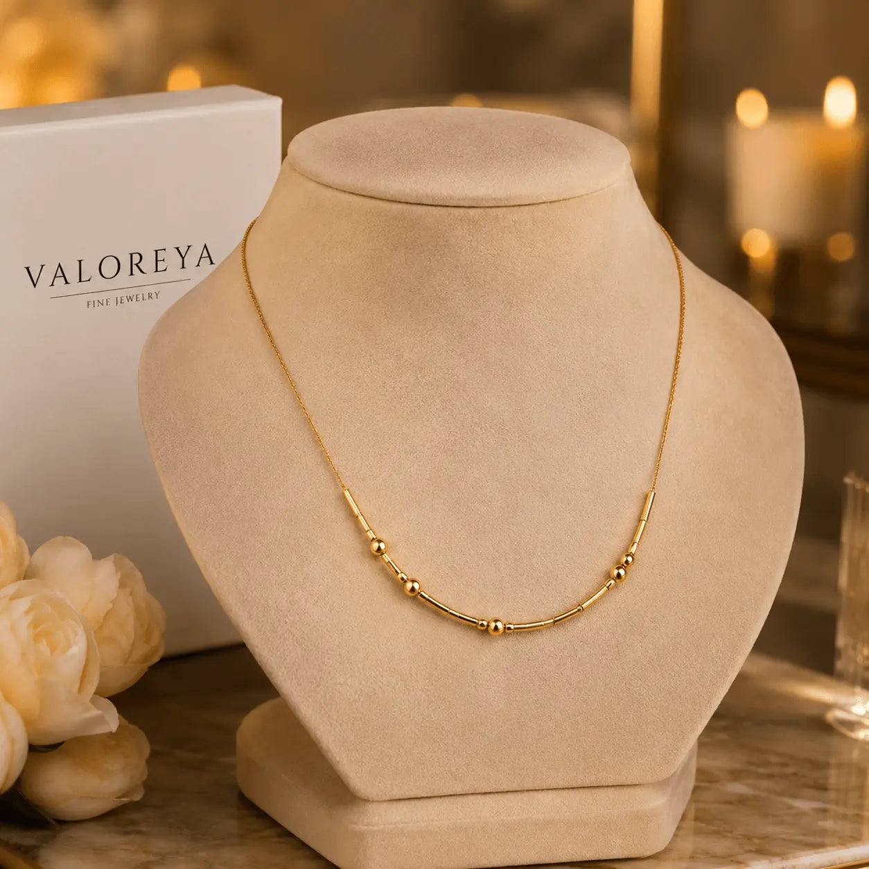Valoreya Luna Halo Necklace
