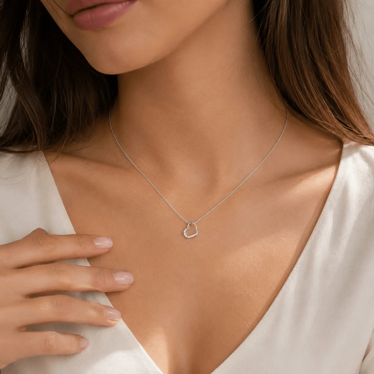 Valoreya Lumière Heart Necklace